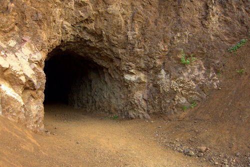 Not Dead Man's Cave